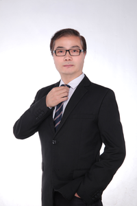 鲍爱中.png